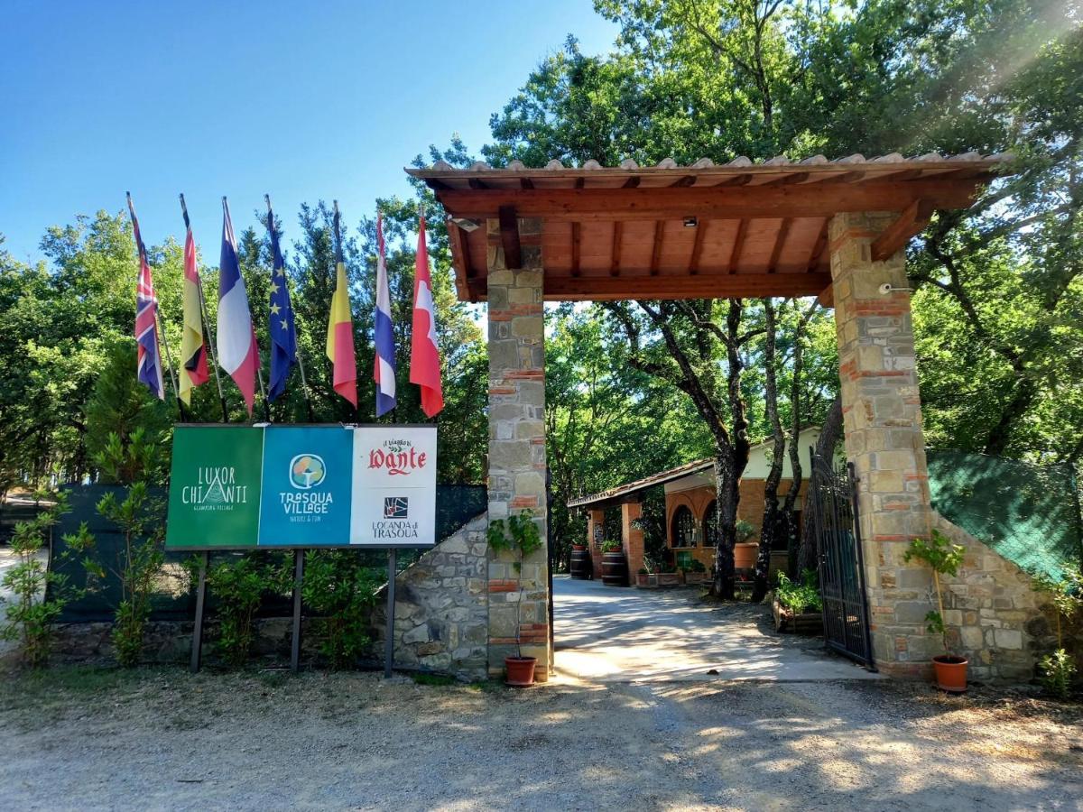 Luxor Chianti Glamping Village Кастелина ин Шианти Экстерьер фото