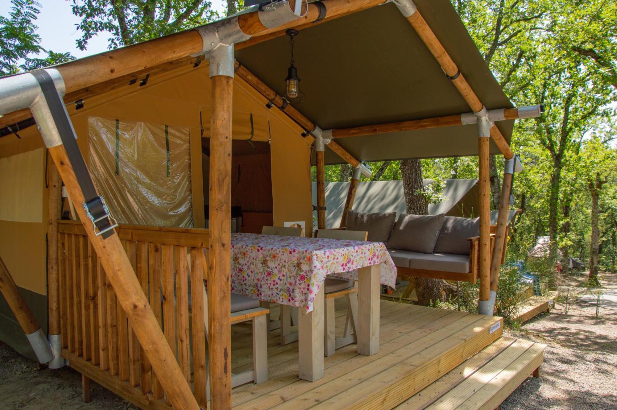 Luxor Chianti Glamping Village Кастелина ин Шианти Экстерьер фото